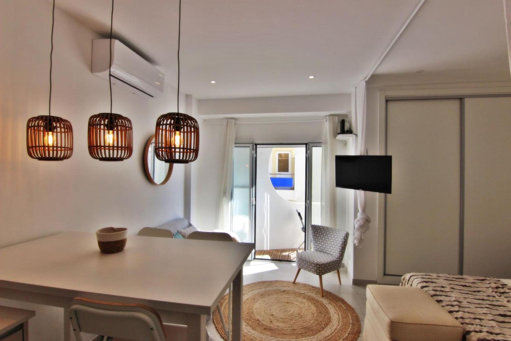 Quarteira Mar - Beach Front Экстерьер фото